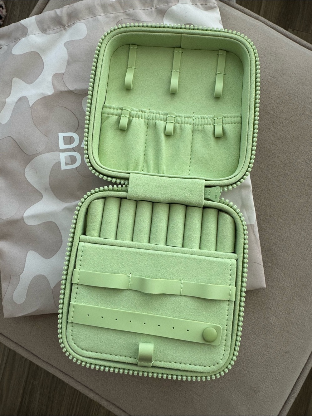 New Dagne Dover Jewelry Case Large Matcha Latte